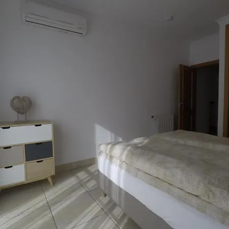 Apartment Ferienwohnung Mit Pool Lagos
