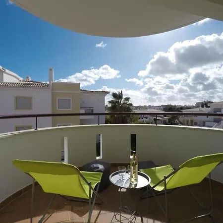Apartment Ferienwohnung Mit Pool