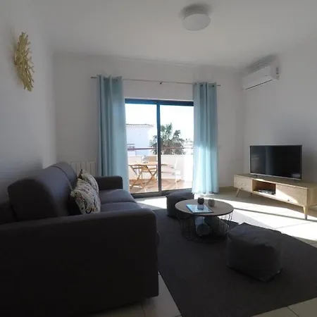 Apartment Ferienwohnung Mit Pool