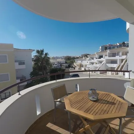 Апартаменты Ferienwohnung Mit Pool